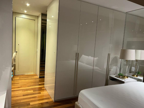 Imagem Apartamento com 3 Quartos à Venda, 245 m² em Santa Rosa - Londrina