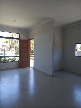 Imagem Casa com 2 Quartos à Venda, 234 m² em Quinta Dos Açorianos - Barra Velha Imagem Casa com 2 Quartos à Venda, 234 m² em Quinta Dos Açorianos - Barra Velha