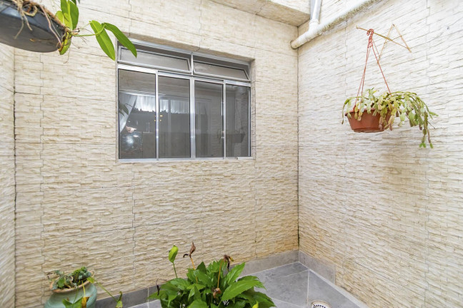 Imagem Sobrado com 4 Quartos à Venda, 200 m² em Cidade Industrial - Curitiba Imagem Sobrado com 4 Quartos à Venda, 200 m² em Cidade Industrial - Curitiba