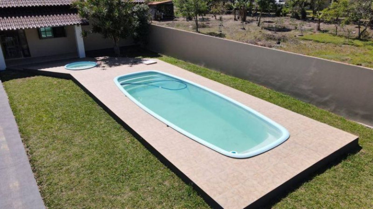Imagem Casa com 3 Quartos à Venda, 112 m² em Tramandaí