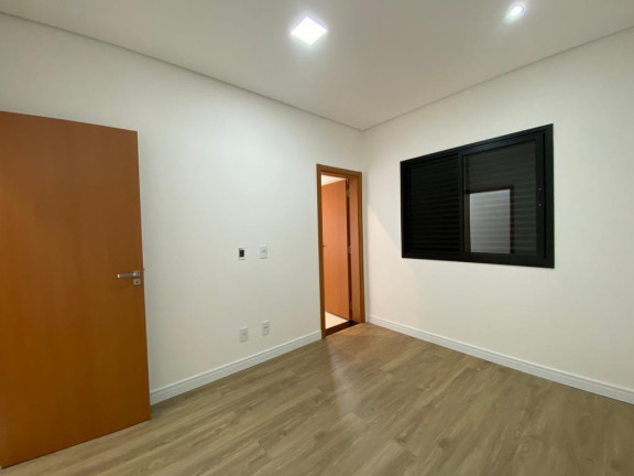 Imagem Casa com 3 Quartos à Venda, 140 m² em Wanel Ville - Sorocaba