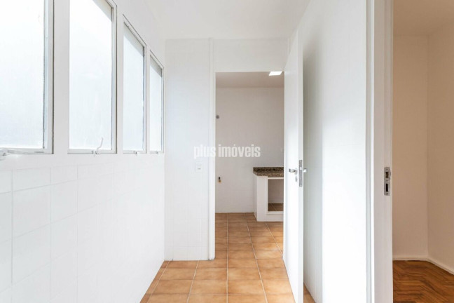 Imagem Apartamento com 3 Quartos à Venda, 100 m² em Moema - São Paulo Imagem Apartamento com 3 Quartos à Venda, 100 m² em Moema - São Paulo