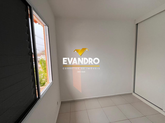 Imagem Casa com 3 Quartos à Venda, 198 m² em Jardim Imperial - Cuiabá