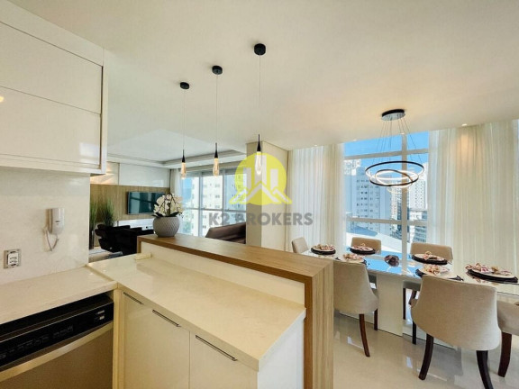 Imagem Apartamento com 4 Quartos à Venda, 145 m² em Centro - Balneário Camboriú Imagem Apartamento com 4 Quartos à Venda, 145 m² em Centro - Balneário Camboriú