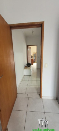 Imagem Casa com 2 Quartos à Venda, 100 m² em Jardins - Bragança Paulista Imagem Casa com 2 Quartos à Venda, 100 m² em Jardins - Bragança Paulista