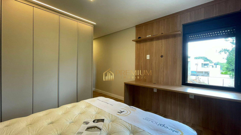Imagem Sobrado com 5 Quartos à Venda, 480 m² em Jardim Do Golfe - São José Dos Campos