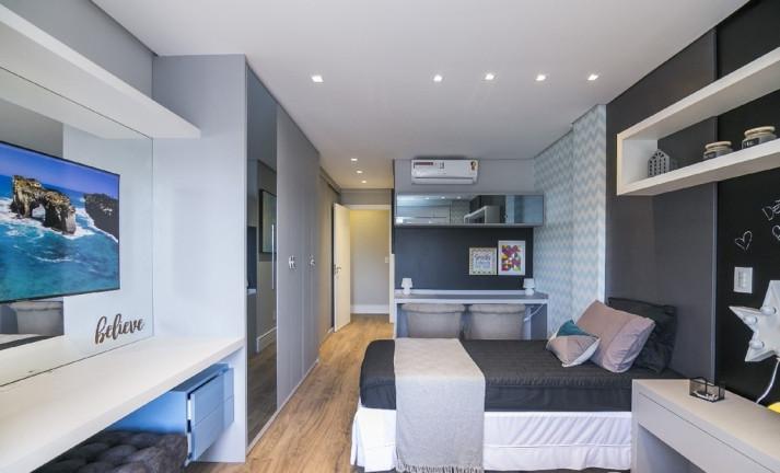 Imagem Apartamento com 3 Quartos à Venda, 187 m² em Vila Assunção - Porto Alegre Imagem Apartamento com 3 Quartos à Venda, 187 m² em Vila Assunção - Porto Alegre