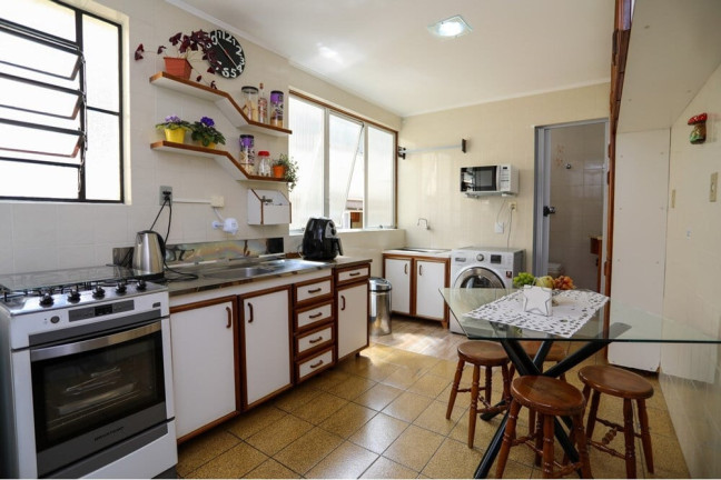 Imagem Apartamento com 2 Quartos à Venda, 69 m² em Vila Ipiranga - Porto Alegre Imagem Apartamento com 2 Quartos à Venda, 69 m² em Vila Ipiranga - Porto Alegre