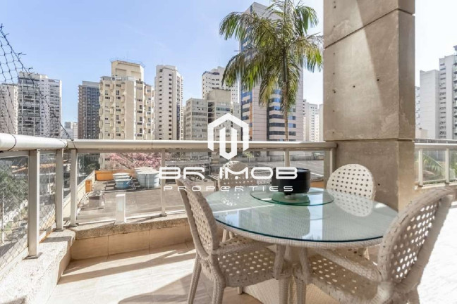 Foto do imóvel Imóvel com 2 Quartos à Venda, 146 m² em Vila Nova Conceição - São Paulo
