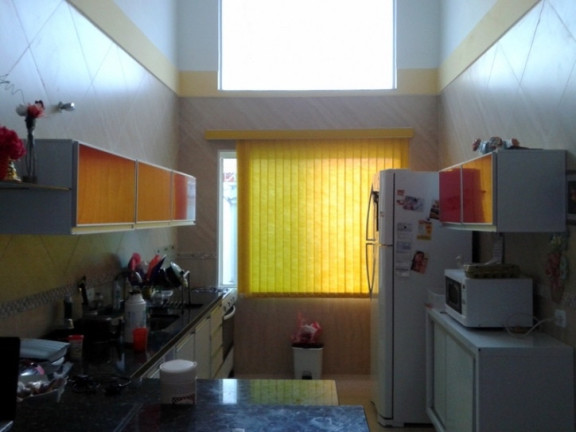 Casa com 3 Quartos à Venda, 150 m² em Peruíbe