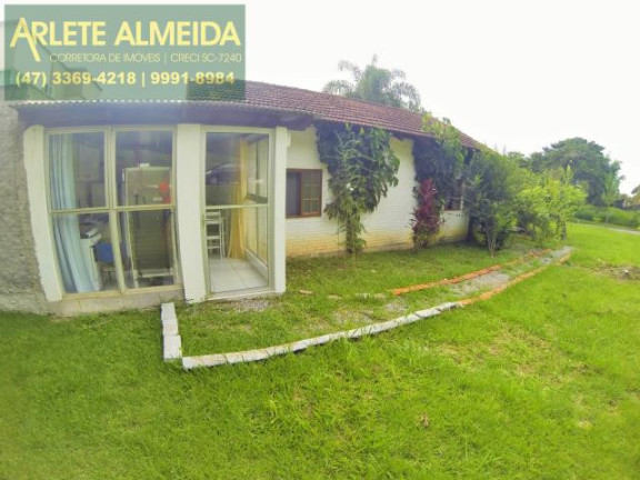 Casa com 7 Quartos à Venda, 959 m² em Centro - Porto Belo