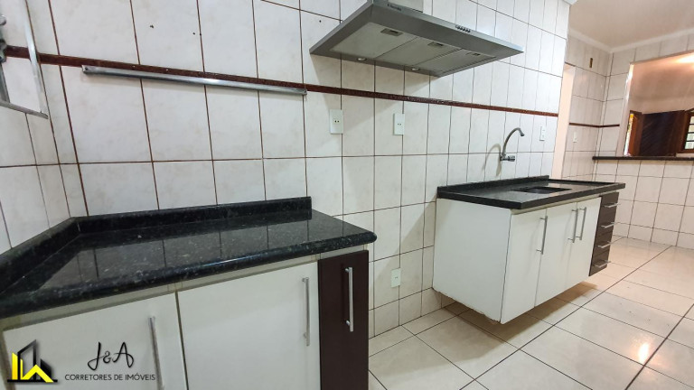 Imagem Casa com 3 Quartos à Venda, 162 m² em Metalúrgicos - Osasco
