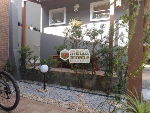 Imagem Casa à Venda, 125 m² em Florianópolis Imagem Casa à Venda, 125 m² em Florianópolis