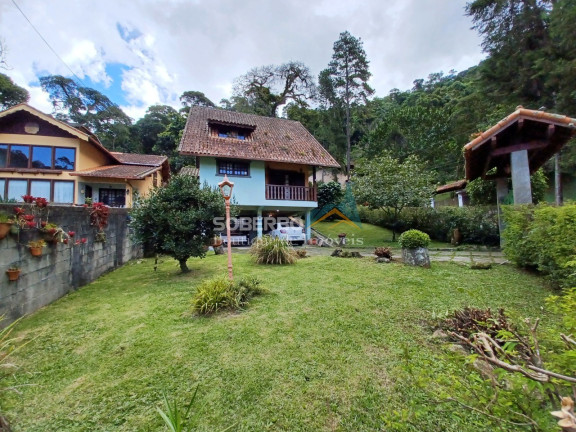 Imagem Casa com 3 Quartos à Venda, 460 m² em Parque Do Ingá - Teresópolis Imagem Casa com 3 Quartos à Venda, 460 m² em Parque Do Ingá - Teresópolis