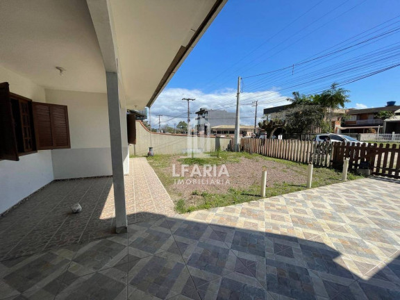 Imagem Casa com 3 Quartos à Venda, 114 m² em Brasilia - Itapoá