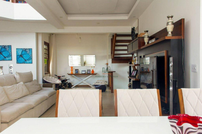 Imagem Casa com 4 Quartos à Venda, 560 m² em Camboinhas - Niterói Imagem Casa com 4 Quartos à Venda, 560 m² em Camboinhas - Niterói