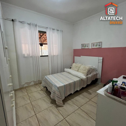 Imagem Imóvel com 4 Quartos à Venda, 246 m² em Centro - Bandeira Do Sul