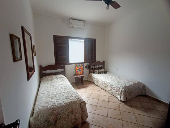 Imagem Casa com 5 Quartos à Venda, 228 m² em Grande São Paulo - Itanhaém Imagem Casa com 5 Quartos à Venda, 228 m² em Grande São Paulo - Itanhaém