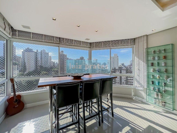 Imagem Apartamento com 2 Quartos à Venda, 103 m² em Bela Vista - Porto Alegre