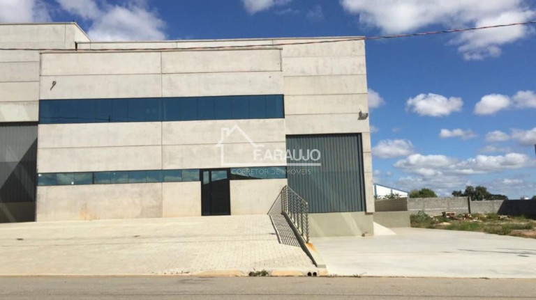 Imagem Imóvel para Alugar, 12 m² em Iporanga - Sorocaba Imagem Imóvel para Alugar, 12 m² em Iporanga - Sorocaba
