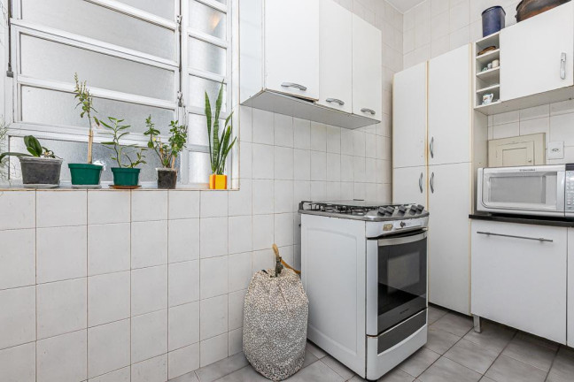 Imagem Apartamento com 1 Quarto à Venda, 56 m² em Centro - Curitiba Imagem Apartamento com 1 Quarto à Venda, 56 m² em Centro - Curitiba