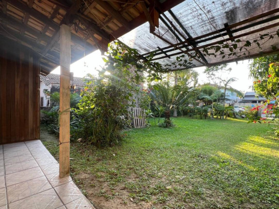 Imagem Casa com 2 Quartos à Venda, 75 m² em Salinas - Balneário Barra Do Sul