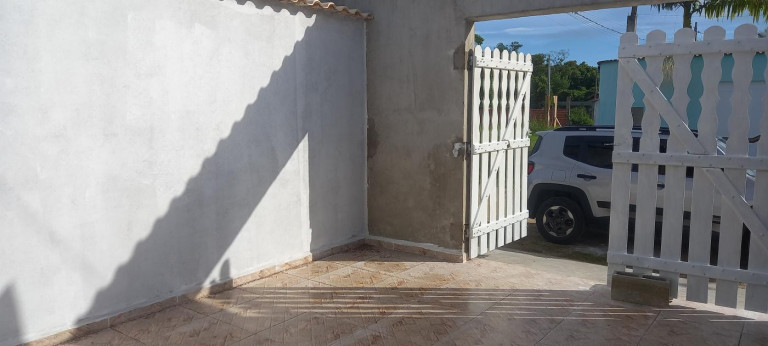 Imagem Casa com 2 Quartos à Venda, 140 m² em Balneário Califórnia - Itanhaém