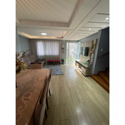 Sobrado com 2 Quartos à Venda,  em Ariribá - Balneário Camboriú