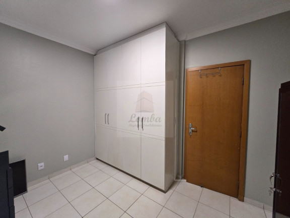 Imagem Imóvel com 3 Quartos para Alugar, 234 m² em Dom Aquino - Cuiabá