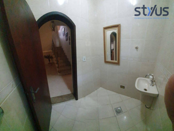 Imagem Sobrado com 3 Quartos para Alugar, 160 m² em Jardim Emília - Arujá