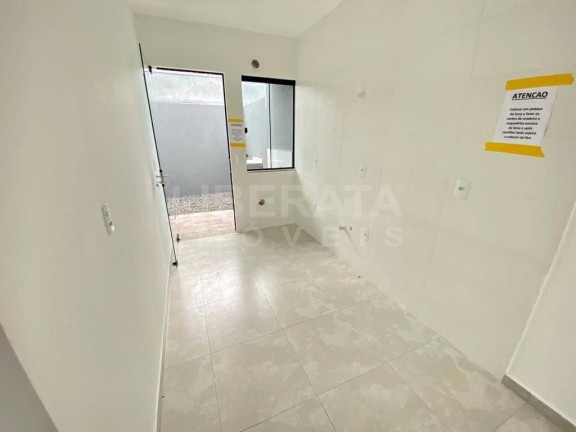 Imagem Casa com 2 Quartos à Venda, 50 m² em Meia Praia - Navegantes Imagem Casa com 2 Quartos à Venda, 50 m² em Meia Praia - Navegantes