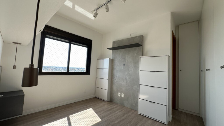 Imagem Apartamento com 3 Quartos à Venda, 72 m² em Santa Maria Goretti - Porto Alegre