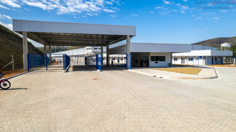 Imagem Imóvel para Alugar, 6.551 m² em Dona Catarina - São Roque Imagem Imóvel para Alugar, 6.551 m² em Dona Catarina - São Roque