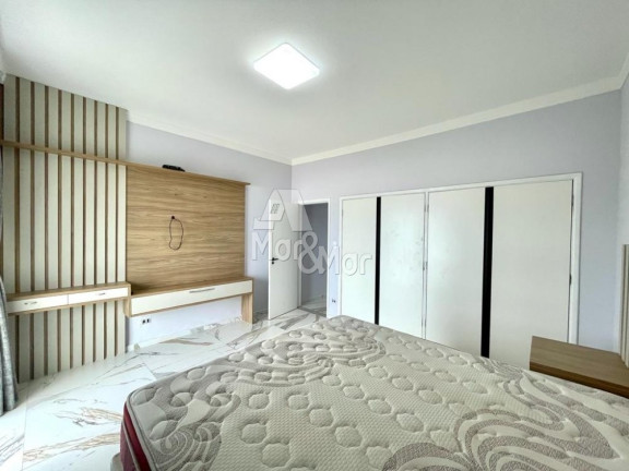 Imagem Apartamento com 6 Quartos à Venda, 250 m² em Pitangueiras - Guarujá Imagem Apartamento com 6 Quartos à Venda, 250 m² em Pitangueiras - Guarujá