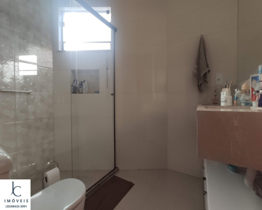 Imagem Casa com 3 Quartos à Venda, 253 m² em Loteamento Moradas Da Serra - São Lourenço