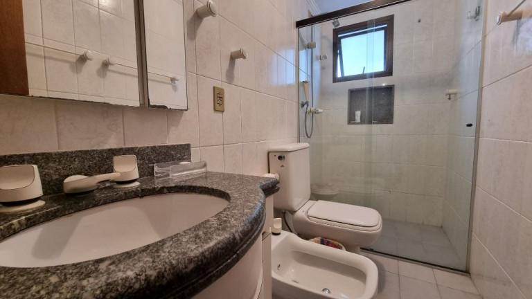 Imagem Apartamento com 3 Quartos à Venda, 140 m² em Pitangueiras - Guarujá Imagem Apartamento com 3 Quartos à Venda, 140 m² em Pitangueiras - Guarujá