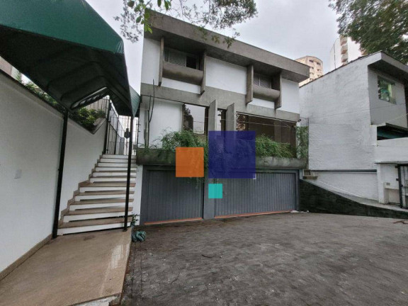 Sobrado com 4 Quartos para Alugar, 330 m² em Moema - São Paulo
