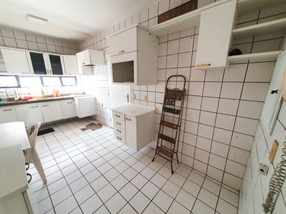 Imagem Apartamento com 3 Quartos à Venda, 161 m² em Aldeota - Fortaleza Imagem Apartamento com 3 Quartos à Venda, 161 m² em Aldeota - Fortaleza