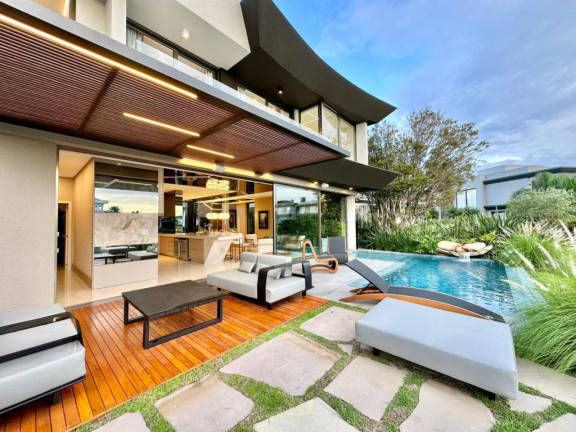 Imagem Casa com 5 Quartos à Venda, 487 m² em -- - Xangri-la Imagem Casa com 5 Quartos à Venda, 487 m² em -- - Xangri-la