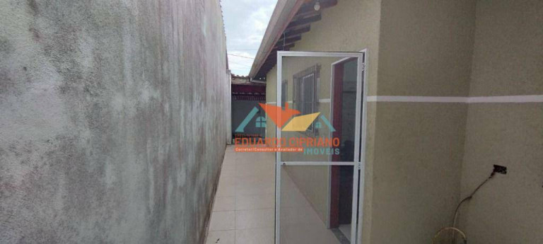 Imagem Casa com 3 Quartos à Venda, 70 m² em Balneário Recanto Do Sol - Caraguatatuba