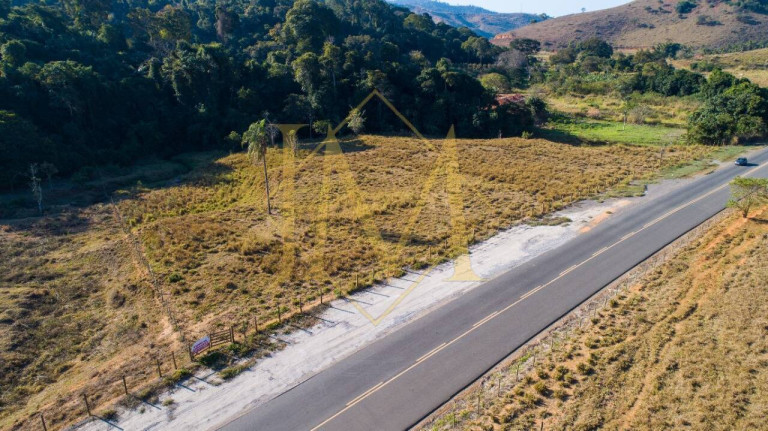 Imagem Terreno à Venda, 20 m² em Marliéria Imagem Terreno à Venda, 20 m² em Marliéria
