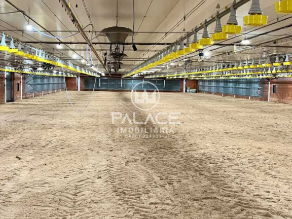 Imagem Fazenda à Venda, 12.000 m² em Zona Rural - Conchas Imagem Fazenda à Venda, 12.000 m² em Zona Rural - Conchas