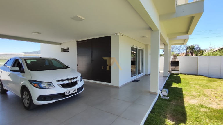 Imagem Imóvel com 4 Quartos à Venda, em Limpa - Garopaba Imagem Imóvel com 4 Quartos à Venda, em Limpa - Garopaba