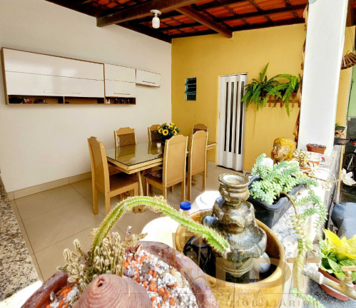 Imagem Casa com 2 Quartos à Venda, 85 m² em Santa Mônica - Belo Horizonte Imagem Casa com 2 Quartos à Venda, 85 m² em Santa Mônica - Belo Horizonte