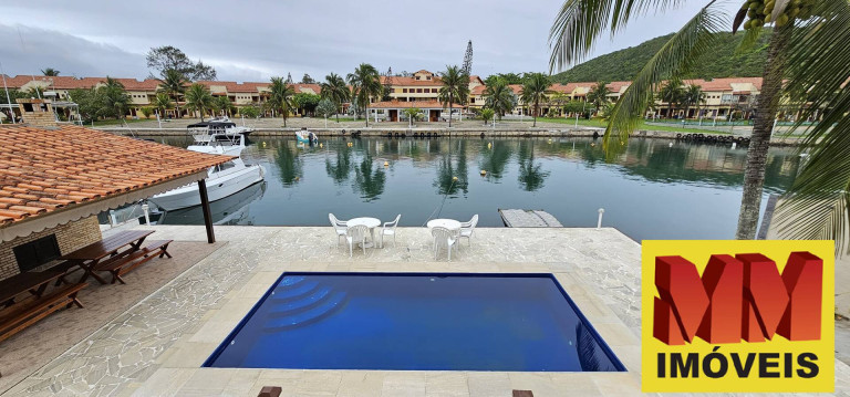 Casa de Condomínio com 3 Quartos à Venda, 88 m² em Ogiva - Cabo Frio