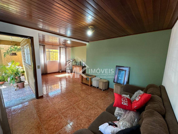 Imagem Casa com 3 Quartos à Venda, 199 m² em Maria Antonieta - Pinhais