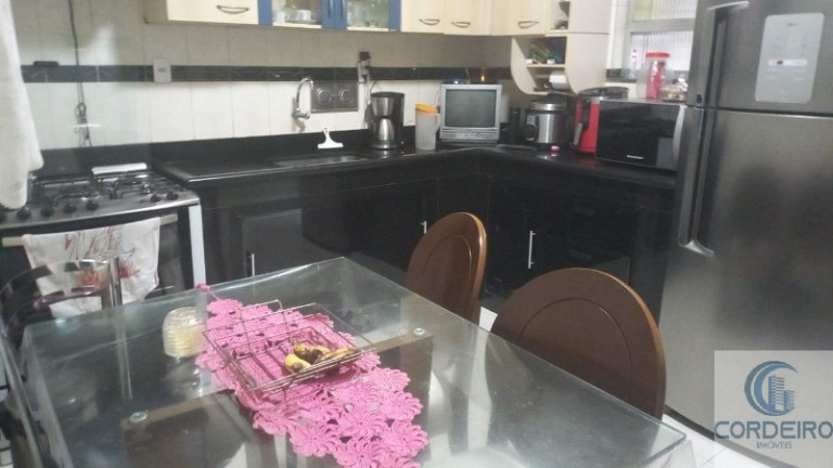 Imagem Casa com 2 Quartos à Venda, 200 m² em Vila Oito De Maio - Duque De Caxias
