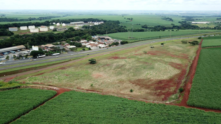 Imagem Imóvel à Venda, 66.268 m² em Engenheiro Carlos De Lacerda Chaves - Ribeirão Preto Imagem Imóvel à Venda, 66.268 m² em Engenheiro Carlos De Lacerda Chaves - Ribeirão Preto