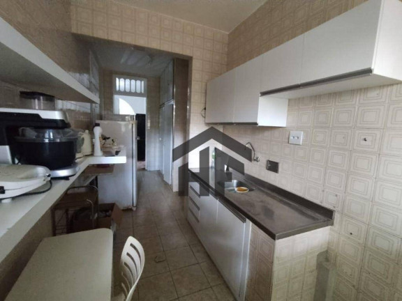 Imagem Casa com 3 Quartos para Alugar, 159 m² em Casa Forte - Recife Imagem Casa com 3 Quartos para Alugar, 159 m² em Casa Forte - Recife