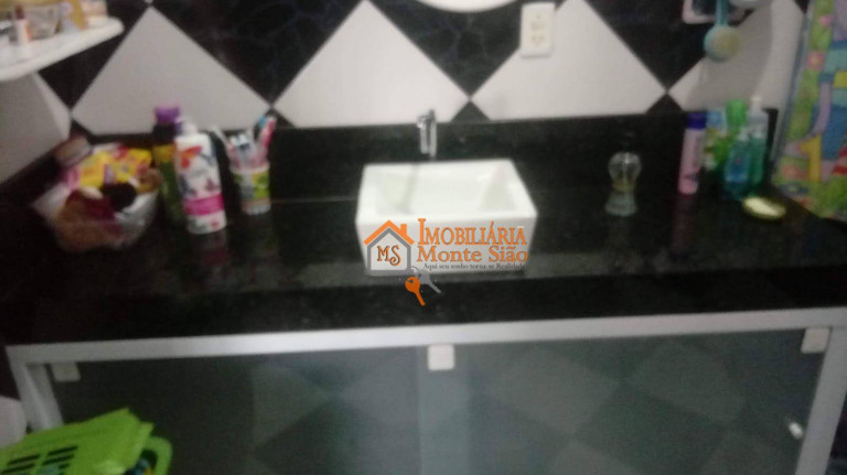 Imagem Casa com 2 Quartos à Venda, 250 m² em Jardim Lenize - Guarulhos Imagem Casa com 2 Quartos à Venda, 250 m² em Jardim Lenize - Guarulhos